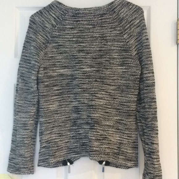 XL INC long sleeve zip design sweater - Picture 4 of 4